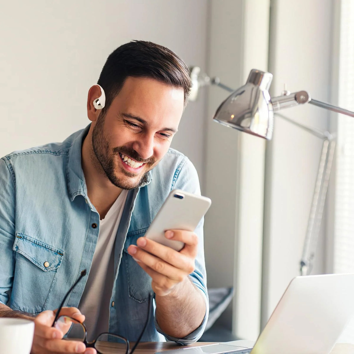 Open-Ear Earbuds with Display Case